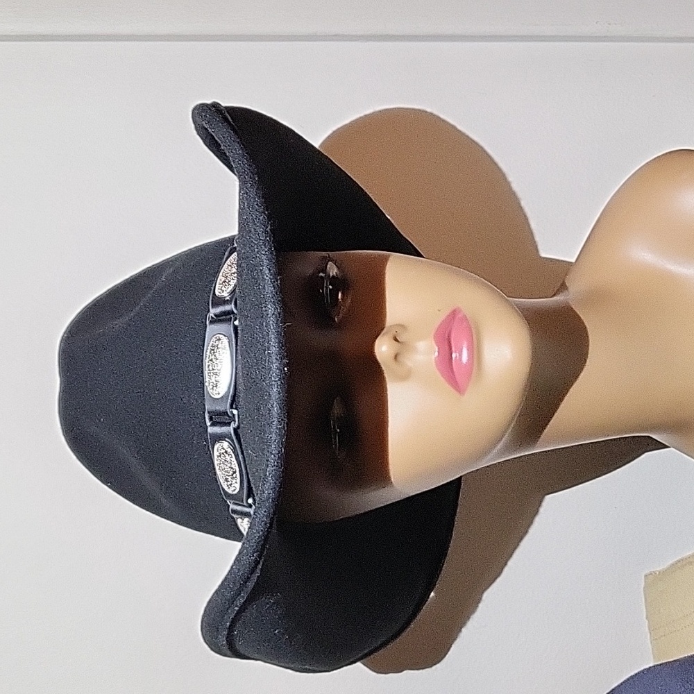 NWT Scala Hand Made 100% Wool Felt Shapeable Black OSFM Adult Unisex Cowboy Hat